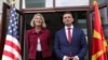 Karen Donfried, ndihmëssekretare amerikane e Shtetit për Çështje Evropiane dhe Euroaziatike, dhe Bujar Osmani, ministër i Punëve të Jashtme të Maqedonisë së Veriut, Shkup 28 prill 2022. 
