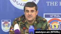 Президент Нагорного Карабаха Араик Арутюнян на пресс-конференции, Степанакерт, 27 сентября  2020 г.