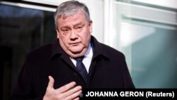 Белгиецът Марк Тарабела. евродепутат от групата на социалистите и демократите. 