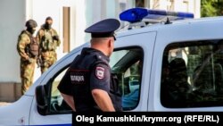 Qırımda Rusiye polisi. Tasviriy fotoresim