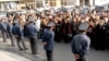 Армения – Сторонники Никола Пашиняна проводят акцию прот еста перед зданием Генеральной прокуратуры РА, Ереван 26 ноября 2010 г. 