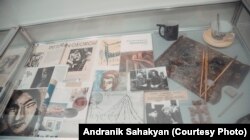 ვიტრინა ჯოტოს მუზეუმიდან