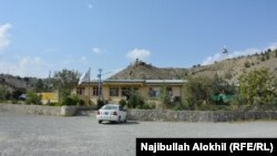 ځدراڼ مېشتي وايي، ستونزې يې له نړیوالو بنسټونو او حکومتي ادارو سره شریکې کړي.