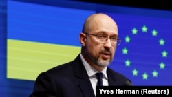 Денис Шмыгаль подчеркнул, что приоритет Украины – полная конфискация замороженных российских суверенных активов