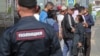 Красноярск: более двухсот мигрантов задержали для "отбора генома"