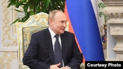 Путин бори ахир соли 2022 ба Тоҷикистон сафар карда буд