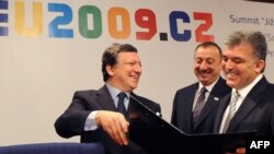 Түркиянын президенти Абдулла Гүл Прагада