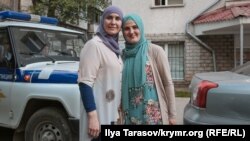 Qırımtatar faali Mümine Saliyeva advokatı Lilâ Gemecinen