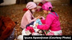 Дзеці чачэнскіх уцекачоў на беларуска-польскай мяжы