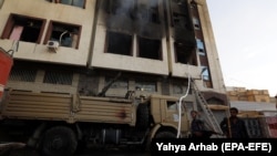 Huthi fighters patrol in the Yemeni capital of Sanaa. (file photo)