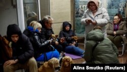 Киевдин тургундары метродо башкалкалоого аргасыз болду. 17-ноябрь 2024-жыл