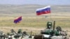 Армения - армянские и российские воинские соединения во время совместных учений (архив)