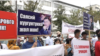 Supporters of Asylbek Jeenbekov and Torobay Zulpukarov gathered at the Bishkek City Court