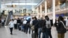 Inkursionet me dronë kanë detyruar aeroportet që të mbyllin disa aeroporte. 