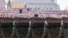 Kineski vojnici marširaju tokom vojne parade povodom 80. godišnjice završetka Drugog svetskog rata, Peking, 3. septembar 2025.