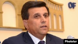 Министр по чрезвычайным ситуациям Армен Ерицян 