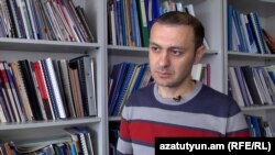 «Չե՛ք անցկացնի» նախաձեռնության անդամ Արմեն Գրիգորյան, 20-ը հոկտեմբերի, 2015թ.