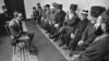 "Любые слова о нем неизбежно касаются Кадыровых". Как менялось отношение властей Чечни к Джохару Дудаеву