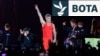 Këngëtari Robbie Williams gjatë koncertit të tij në Sofje të Bullgarisë.