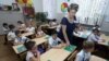 Armenia -- The new school year begins on the Day of Knowledge - September 1, Yerevan, 01Sep2016
