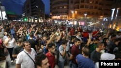 Шествие протеста в центре Еревана, 18 июля 2016 г.