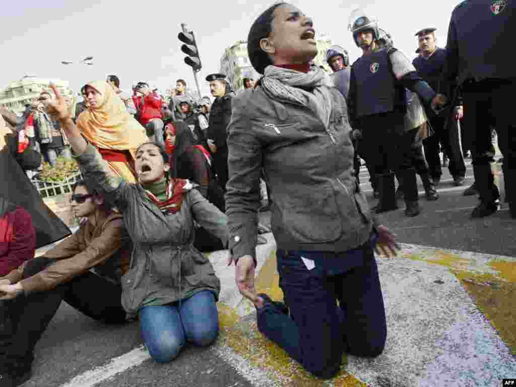 Demonstrators protest in Cairo on January 25 to demand the ouster of President Hosni Mubarak.