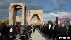 Armenia - Armenians attend the canonization of some 1.5 million victims of the 1915 Armenian genocide, Echmiadzin, 23Apr2015.