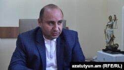 Заведующий кафедрой конституционного права ЕГУ Вардан Айвазян 