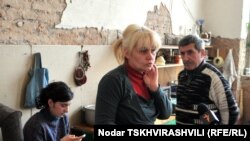 Возникает ощущение, что началась война нервов. И беженцы в этой войне – опять жертвы