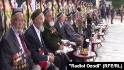 Участники второй мировой войны из Таджикистана. Архивное фото