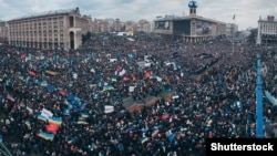 O vedere a Pieței Independenței din Kiev pe 1 decembrie 2013.