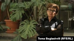 ლანა ღოღობერიძე