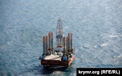 Украинская буровая самоподъемная буровая установка в Черном море, архив