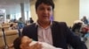 Әйелі Йеменде дәрігер болып жұмыс істеген Тәжікстан азаматы Фирдауси Абдуллоев ол елден кеткен.