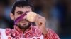 Великобритания - Арсен Галстян с золотой медалью олимпийского чемпиона, Лондон, 28 июля 2012 г.