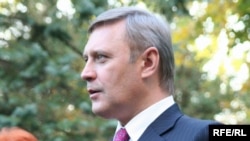 Сам Касьянов еще не исключает возможности своего превращения в единого кандидата от оппозиции