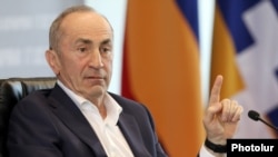 Armenia - Former President Robert Kocharian speaks at a news conference in Yerevan, February 17, 2022.