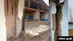 Тажикстандагы жер титирөөнүн кесепети. 