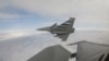 Një avion luftarak francez, Dassault Rafale B, në një vendndodhje të paspecifikuar në hapësirën ajrore polake gjatë një stërvitjeje si pjesë e operacionit të NATO-s "Roja Lindore", 13 shtator.