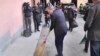 Премьер-министр Армении Никол Пашинян принимает участие в общегосударственном  субботнике, 23 марта 2019 г.