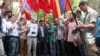 Армения - Акция протеста против освобождения Рамиля Сафарова перед Генконсульством Венгрии в Ереване, 1 сентбяря 2012 г.
